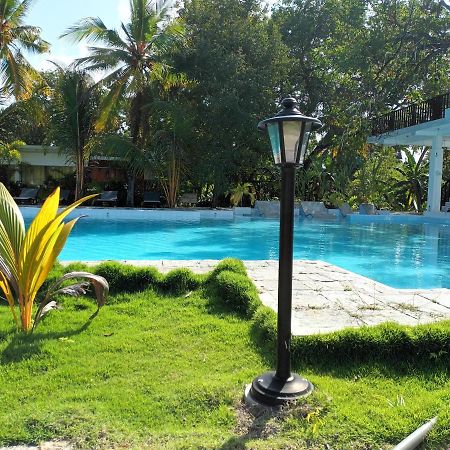 Lucky Beach Resort Trincomalee Exteriér fotografie