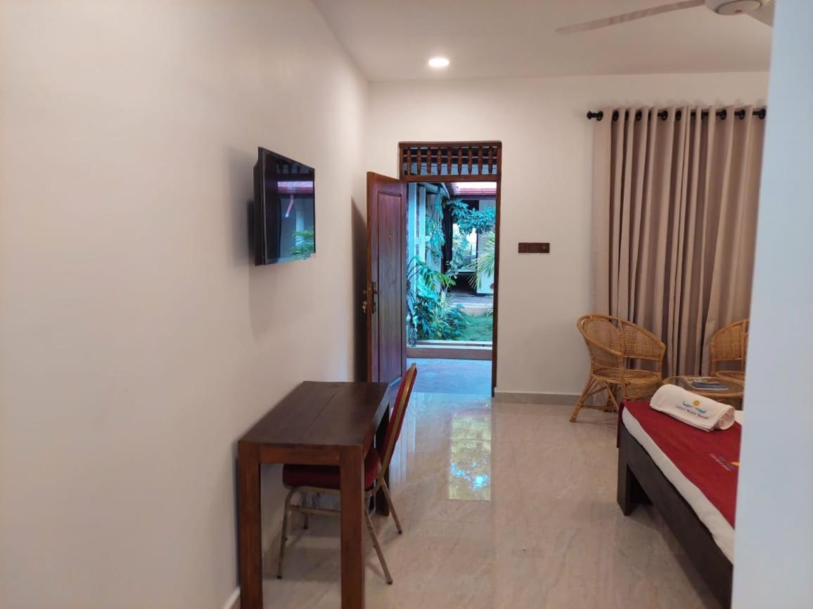 Lucky Beach Resort Trincomalee Exteriér fotografie